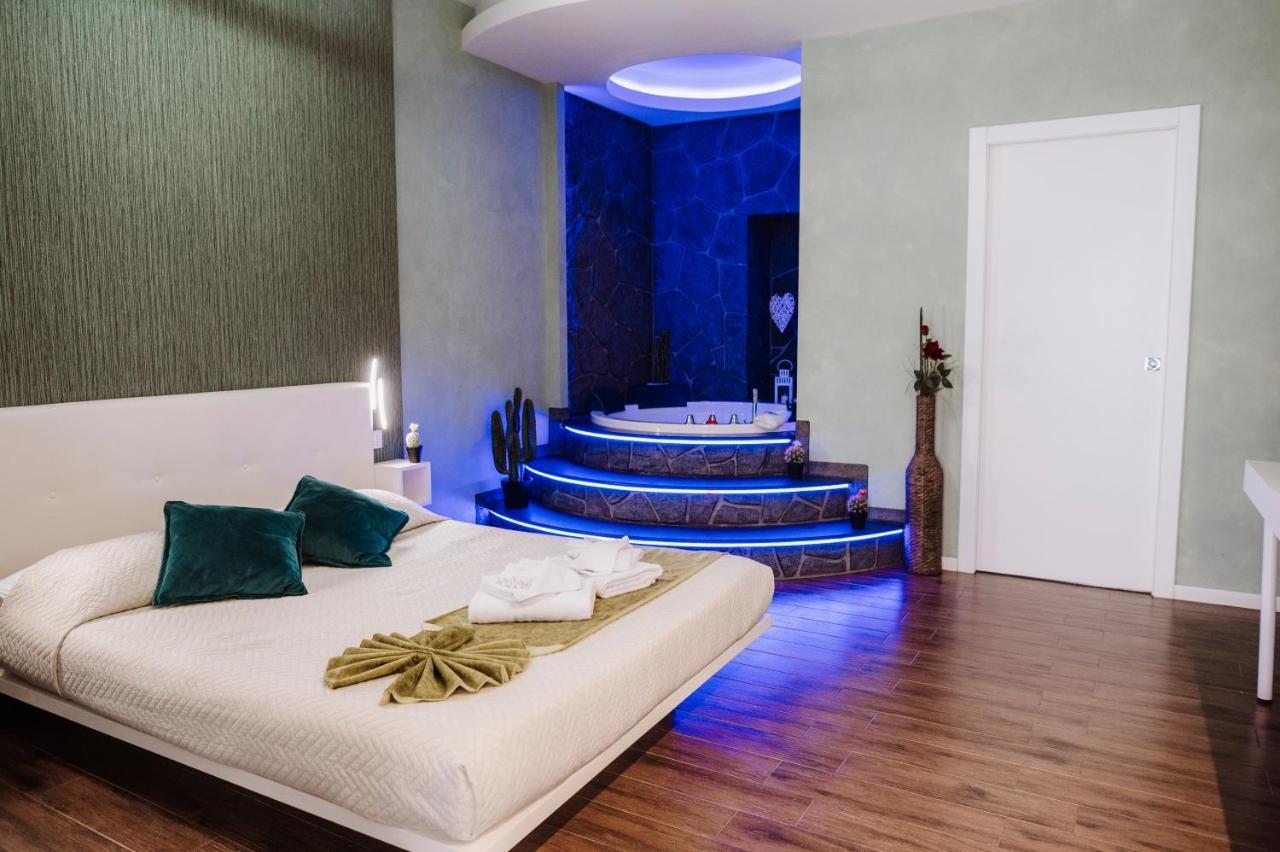 Th Luxury Suite Giardini Naxos Exteriér fotografie